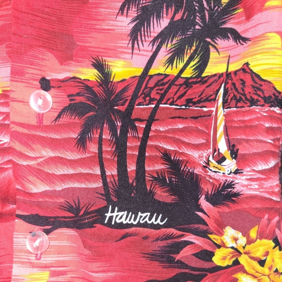 🏝 Toddler Boys Red Hawaiian Print Button Front Shirt 2T Tropical Vacation Vibes - Picture 6 of 6